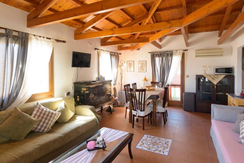 Apartment Beautiful Newly With Sea View, Near The Center *